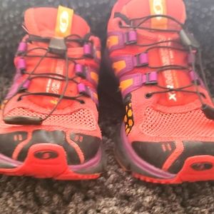 Salomon Size 6